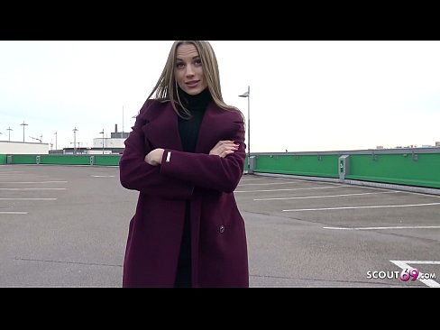 ❤️ SAKSALAINEN PARTIOLAINEN ON UNELMA KOSKETTAA STEELE, PARKKIPAIKALLA TELLTALE JA SEKSIKÄS RAHAA VARTEN ☑  Seksi at us ❌❤